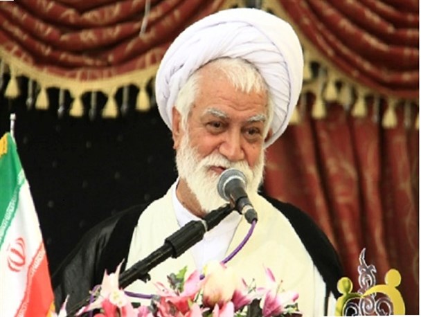 صرفا به دنبال رفع تکلیف در انجام کارهای عبادی نباشیم