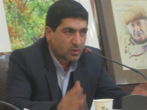 بروجن 20 باب کتابخانه دارد/افزون بر 200 هزار جلد کتاب در کتابخانه ها موجود است