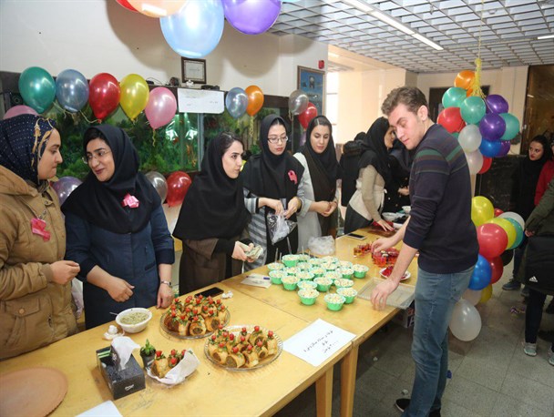 راه اندازی بازارچه خیریه دانشجویی در اردبیل