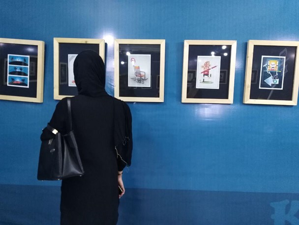نمایشگاه کاریکاتور پستونک پادشاه در برازجان+تصاویر
