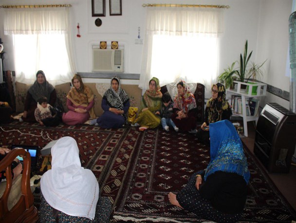 کلاس کاشت سبزیجات در روستای دهنه گمیشان+ تصاویر