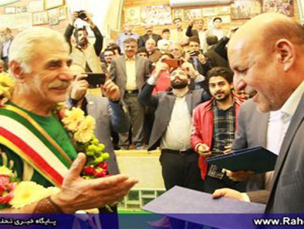 تجلیل از پهلوان و پیشکسوتان زورخانه‌ای شهریار + تصاویر