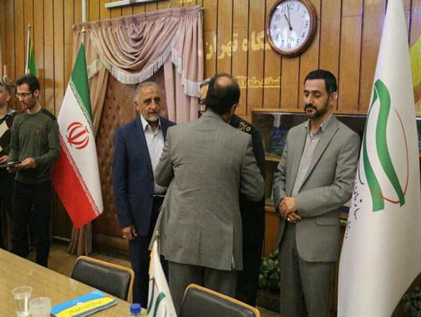 پروفسور کامرانی عنوان برتر کشوری را کسب کرد
