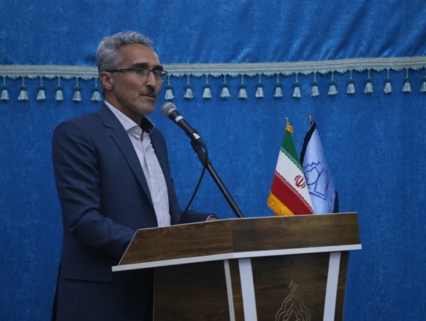 تست دو مورد مشکوک به کرونا در بیرجند منفی از آب درآمد/ توزیع 2 هزار تیوپ محلول ضدعفونی در داروخانه‌های خراسان جنوبی