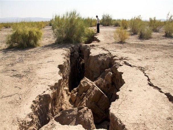 پراکندگی های فراوان فرونشست زمین در خراسان شمالی/ لزوم توجه جدی به تهدیدهای زمین شناسی