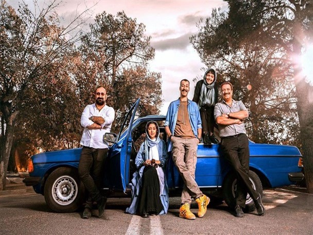 پروانه نمایش کمدی «سگ‌بند» صادر شد