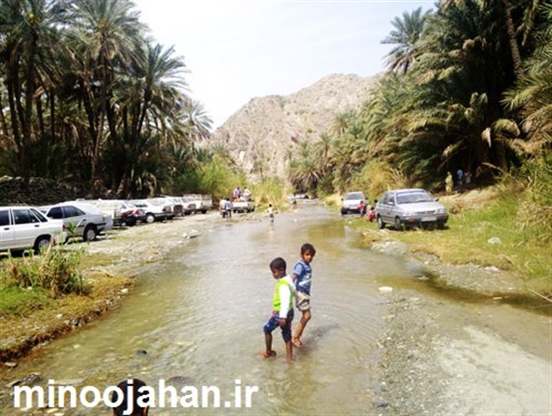 طبیعت زیبای روستای کندر بخش آسمینون منوجان