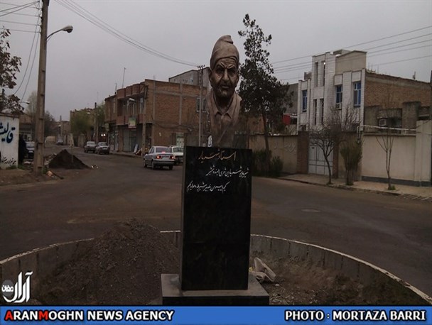 اولین مجسمه نیم تنه استاد شهریار در پارس آباد مغان نصب شد+تصاویر