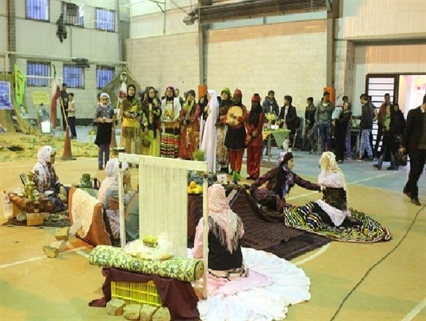 اختتامیه جشنواره هفت سین دانش آموزی در ابهر برگزار شد