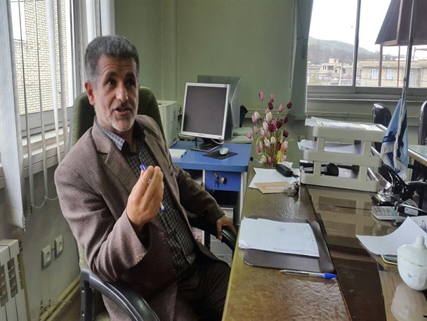 پیگیر توسعه پوشش شبکه 3G در اشنویه هستیم/بدهی یک میلیارد تومانی مشترکین به اداره مخابرات