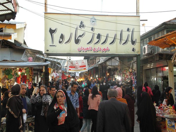 ساخت فیلم مستند«بازار» در «لاهیجان» کلیدخورد