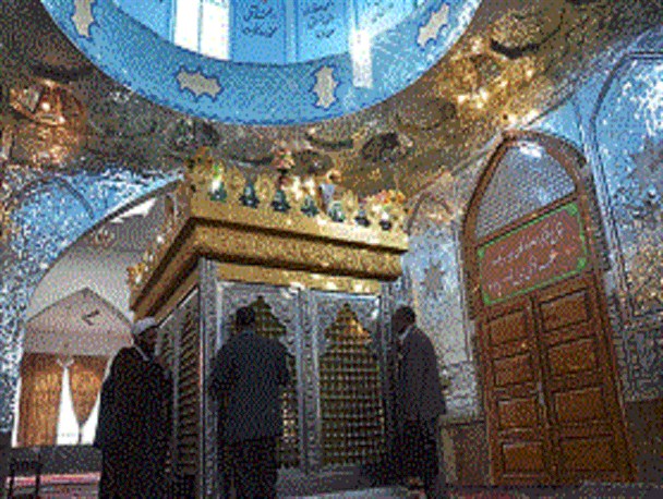 بانویی اندیشمند و محدّث که محضر سه امام معصوم(ع) را درک کرده است