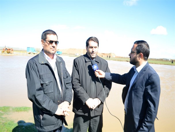 12 روستای میاندوآب در محاصره سیلاب /سیل به 3 هزار هکتار اراضی کشاورزی میاندوآب خسارت زد
