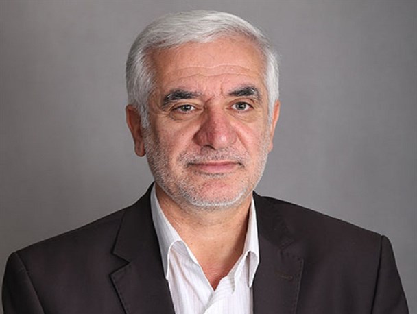 نظر خاصی روی هیچکس چه انتخابات ریاست جمهوری و چه انتخابات شورا ها ندارم