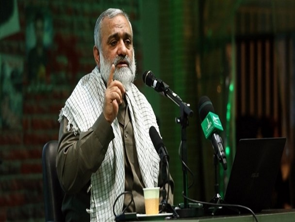 رفتار عملی مسئولان در حوزه اقتصادی مهم‌تر از همایش و تبلیغات است/ اهمیت اردوهای جهادی فراتر از ساخت و ساز و کارهای جانبی آن است