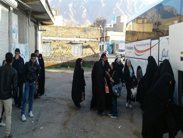 اعزام کاروان راهیان نور هرسین به مناطق عملیاتی جنوب کشور+ تصویر