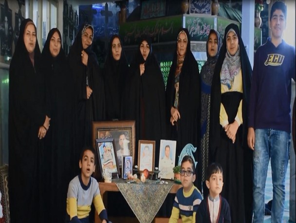 نوروز همراه با خانواده شهدای بیرجند/ فیلم