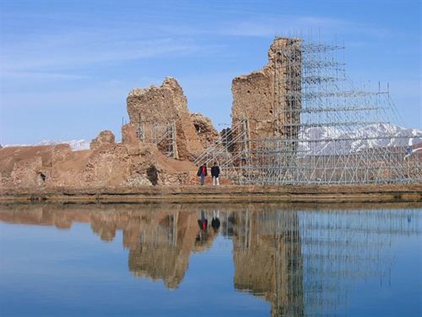 تکاب؛ مرکز تاریخ تمدن ایران و جهان پذیرای میهمانان نوروزی