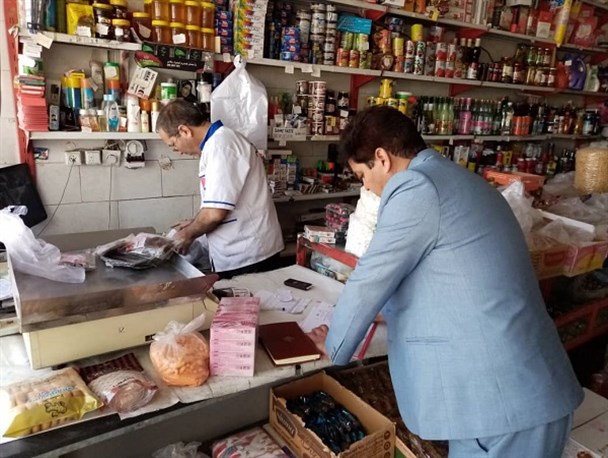 انجام ۲۵۰۰ مورد بازرسی توسط اکیپ های قرارگاه تامین امنیت غذایی کاشمر / نقش قرارگاه امنیت غذایی در تأمین کالاهای اساسی از اهمیت ویژه‌ای برخوردار است