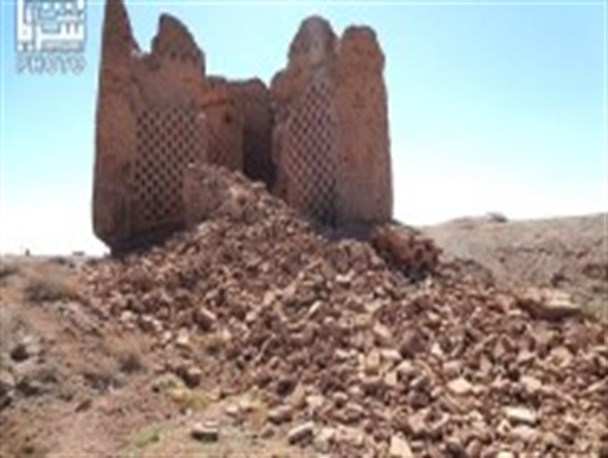 آثار تاریخی هرند طفل سر راهی که کسی بیماری آنها را نمی بیند