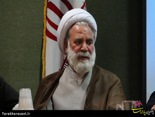 شوراها منشأ خیر و برکت در جامعه و خدمت به دیگران هستند