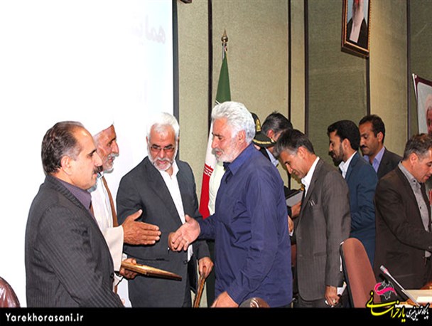 مراسم تجلیل از اعضای شورای شهرستان خلیل آباد
