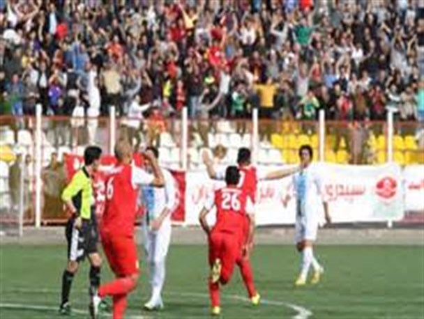 برد آلومینیوم اراک در لیگ دسته دوم فوتبال کشور/آلومینیوم اراک به صدر جدول بازگشت