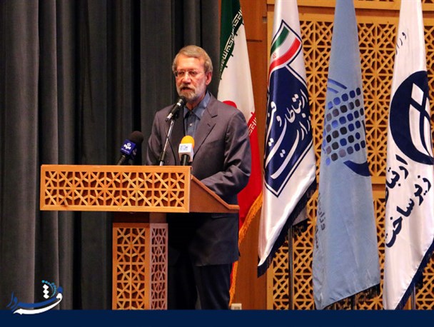 در جاهایی که نگاه دولتی داشتیم معجزه ای رخ نداد/دولت الکترونیک هنوز تحقق پیدا نکرده است