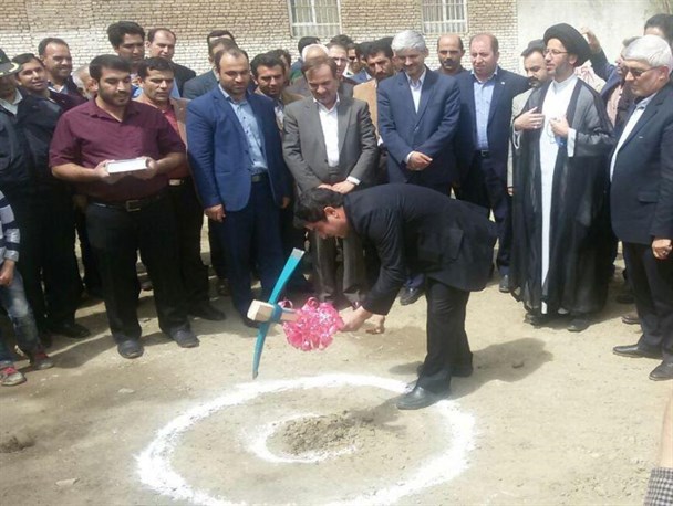 کلنگ پروژه اقامتی" هتل امیران دو"  در همدان به زمین خورد