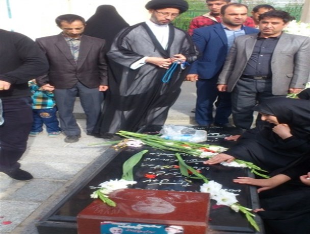 تجدید میثاق اعضای شورای اسلامی شهر همدان با شهدا