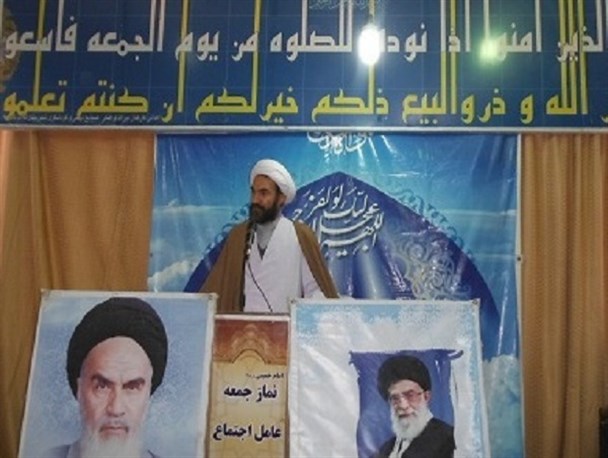 کارگران، خط مقدم مبارزه جبهه اقتصاد مقاومتی هستند