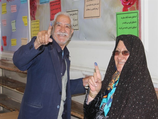 شور و حال انتخابات در ابهر + تصاویر