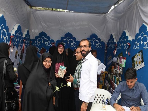 برگزاری نمایشگاه حریم خورشید توسط انجمن اسلامی دانشجویان مستقل دانشگاه هرمزگان+ تصاویر