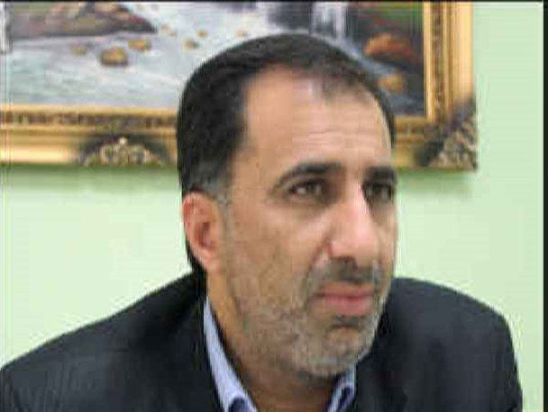 رئیسی به اندازه ای برنامه دارد که فرصت تخریب کسی را ندارد