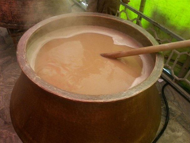 پنجمین جشنواره مردمی آئین پخت سمنو در آشتیان برگزار می‌شود
