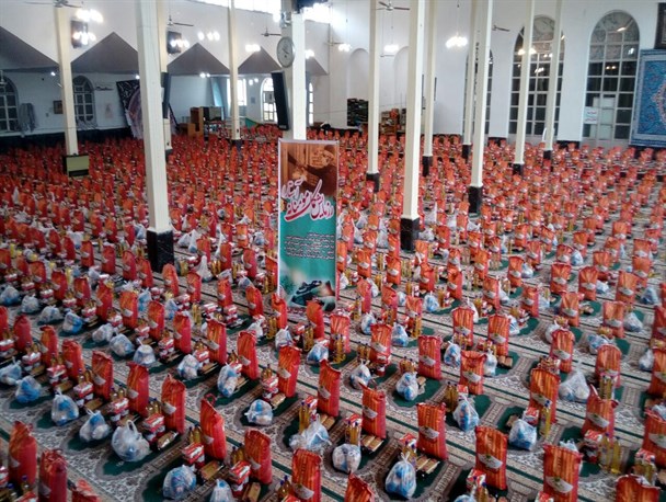 توزیع ۵۰هزار بسته معیشتی در رزمایش بزرگ «مواسات، همدلی و کمک مؤمنانه» در گیلان + فیلم