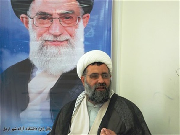 دانشگاها در تمام زمینه ها نقش ویژه ایفا میکند
