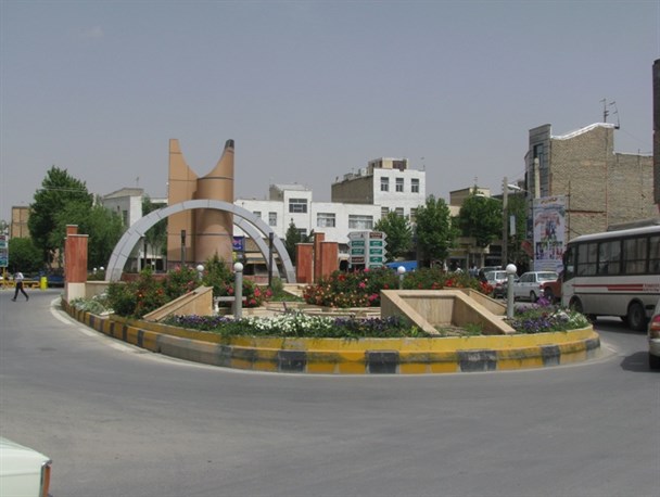 قطب منبت استان مرکزی در انتظار ایجاد راه ارتباطی استاندارد