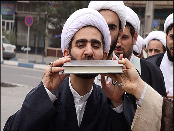 32 روحانی به مناطق مختلف شهرستان اعزام شده اند