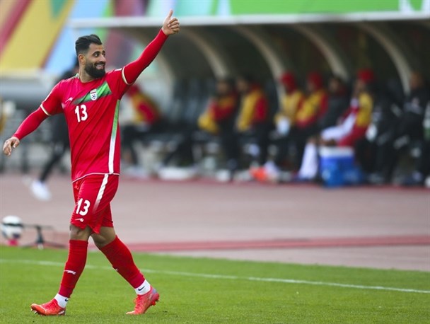 قلم قرمز روی نام مدافع محروم/ کنعانی زادگان اردوی تیم ملی را ترک کرد