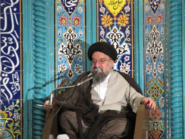 تا وقتی که رئیس جمهور منتخب همراه با ولایت باشد از او حمایت خواهیم کرد
