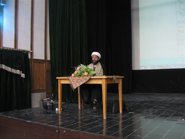 نقش موثر بانوان درجلوگیری از ورود ماهواره به خانه ها/ ادعای بی تاثیر بودن تصاویر مستهجن؛ دروغی بزرگ است