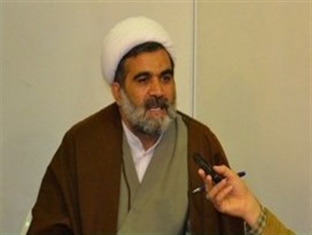 برگزاری مراسم جزء خوانی قرآن کریم در۵۰ مسجد شهرستان البرز
