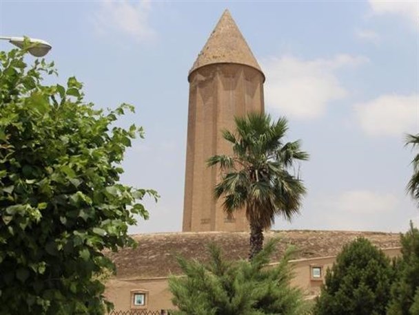 طنز/ برج قابوس و گیر الکی!!