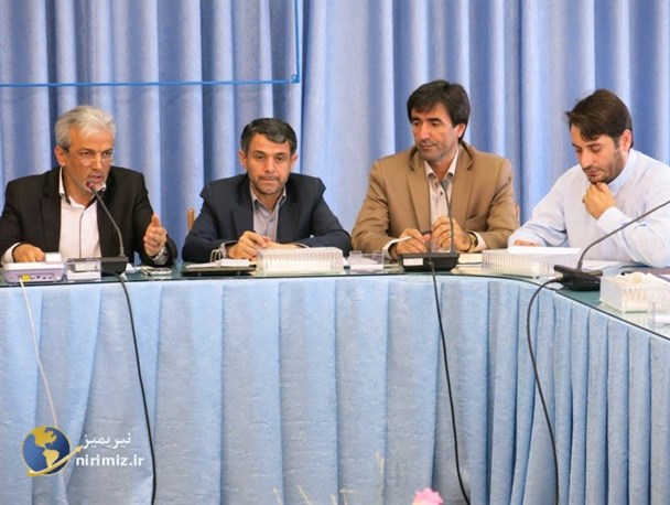 فیضی: توقف پروژه راه آهن توهین آشکار به شعور مهندسان کشور/ کریمی: ایجاد شهرک تخصصی آب، مهمترین ظرفیت برای توسعه منطقه/ بدری: تلاش نمایندگان استان برای تصویب منطقه آزاد تجاری و اتمام پروژه راه آهن