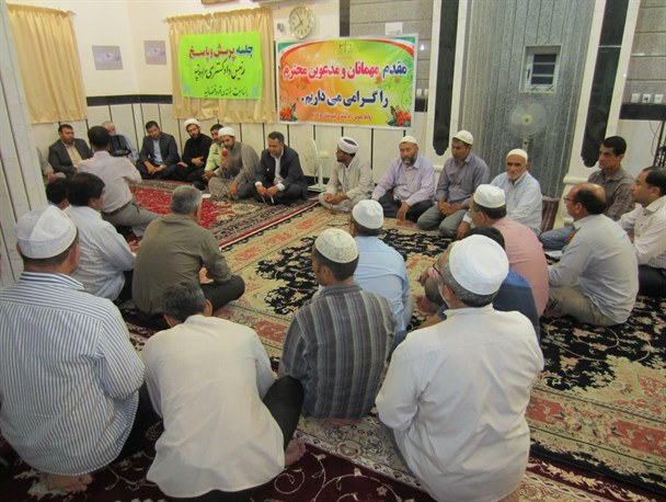 پاسخ به سوالات حقوقی مردم مراوه تپه در نشستی صمیمی