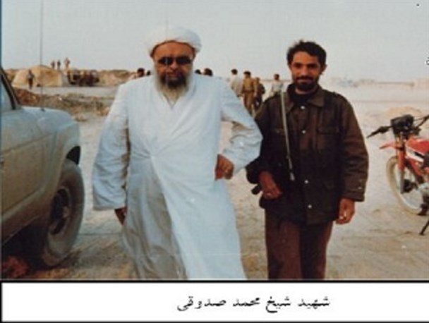 اهتمام شهید صدوقی به رفع مشکلات مردم/هرکس سنگ منافقین را به سینه بزند منافق است