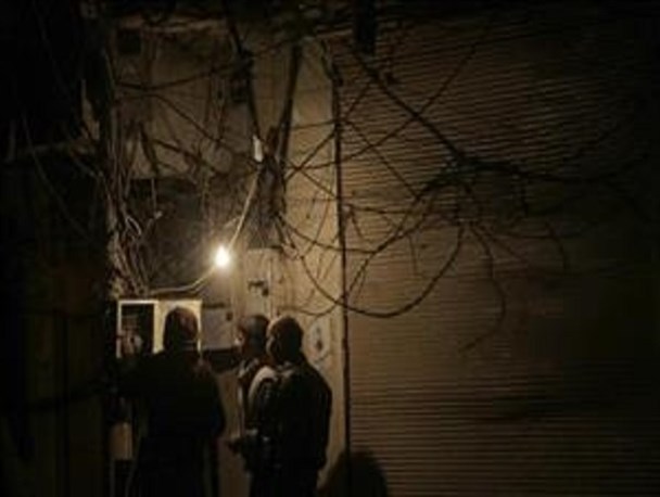 تاریکی، از شهرک ارم تا سیلاب و عباسی!/ عدم صرفه‌جویی شهروندان رمق از ترانسفور موتورها گرفت