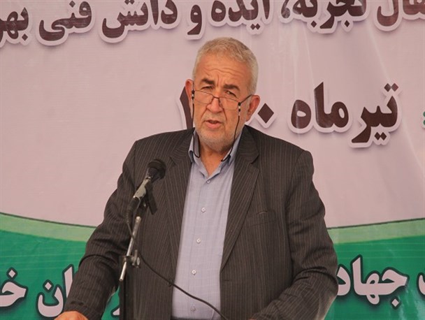 سهم ۴۳ درصدی درآمد بخش کشاورزی خراسان رضوی از محصولات باغی / آب و بازار دو حلقه مفقوده بخش کشاورزی است