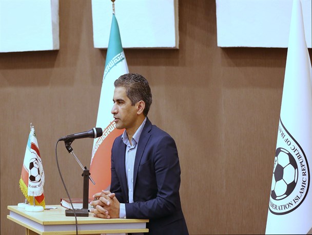 کامرانی‌فر: رئیس بعدی فدراسیون ۲ سال و ۴ ماه فعالیت می کند/ بیش از یک میلیون یورو برای برگزاری 2 بازی بزرگ نیاز داریم